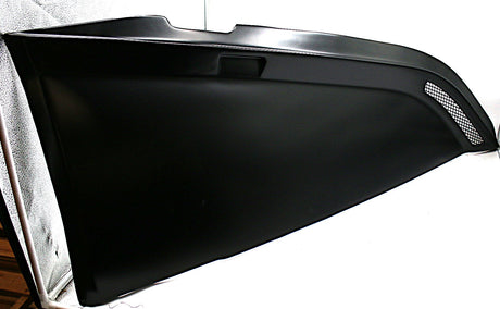 JCB ­-­ 333/T2568 ­-­ BONNET SIDE PANEL ASSY - RH