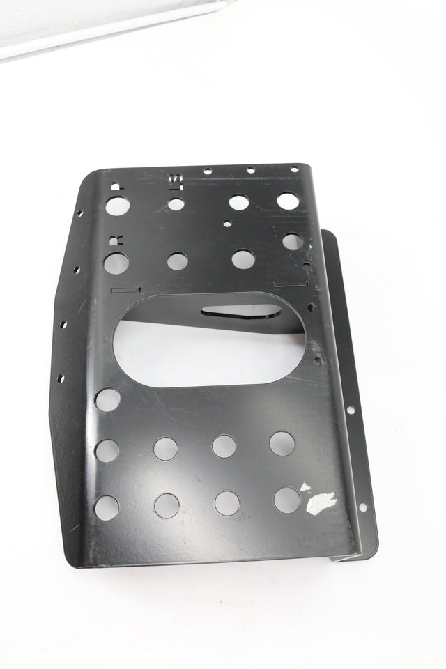 JCB ­-­ 333/P7304 ­-­ REAR CROSSMEMBER W.A.