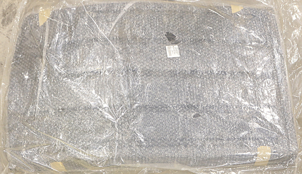 JCB ­-­ 333/T8404 ­-­ REAR RH SPAT TRIMMED