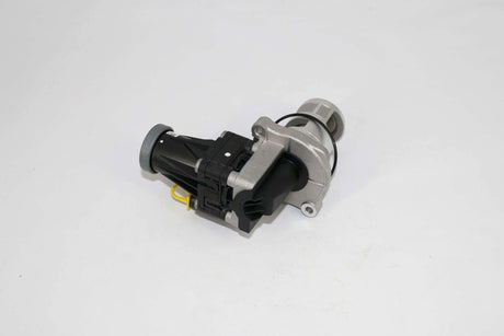 DEUTZ DIESEL ­-­ 0412-0822 ­-­ CONTROL VALVE 12V