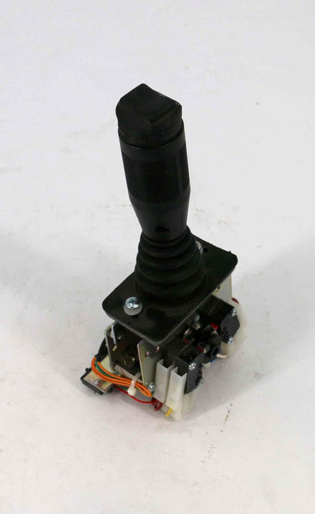 C-TECH INDUSTRIES ­-­ 287-04240 ­-­ CONTROLLER - 2 SPEED JOYSTICK MS4 STYLE