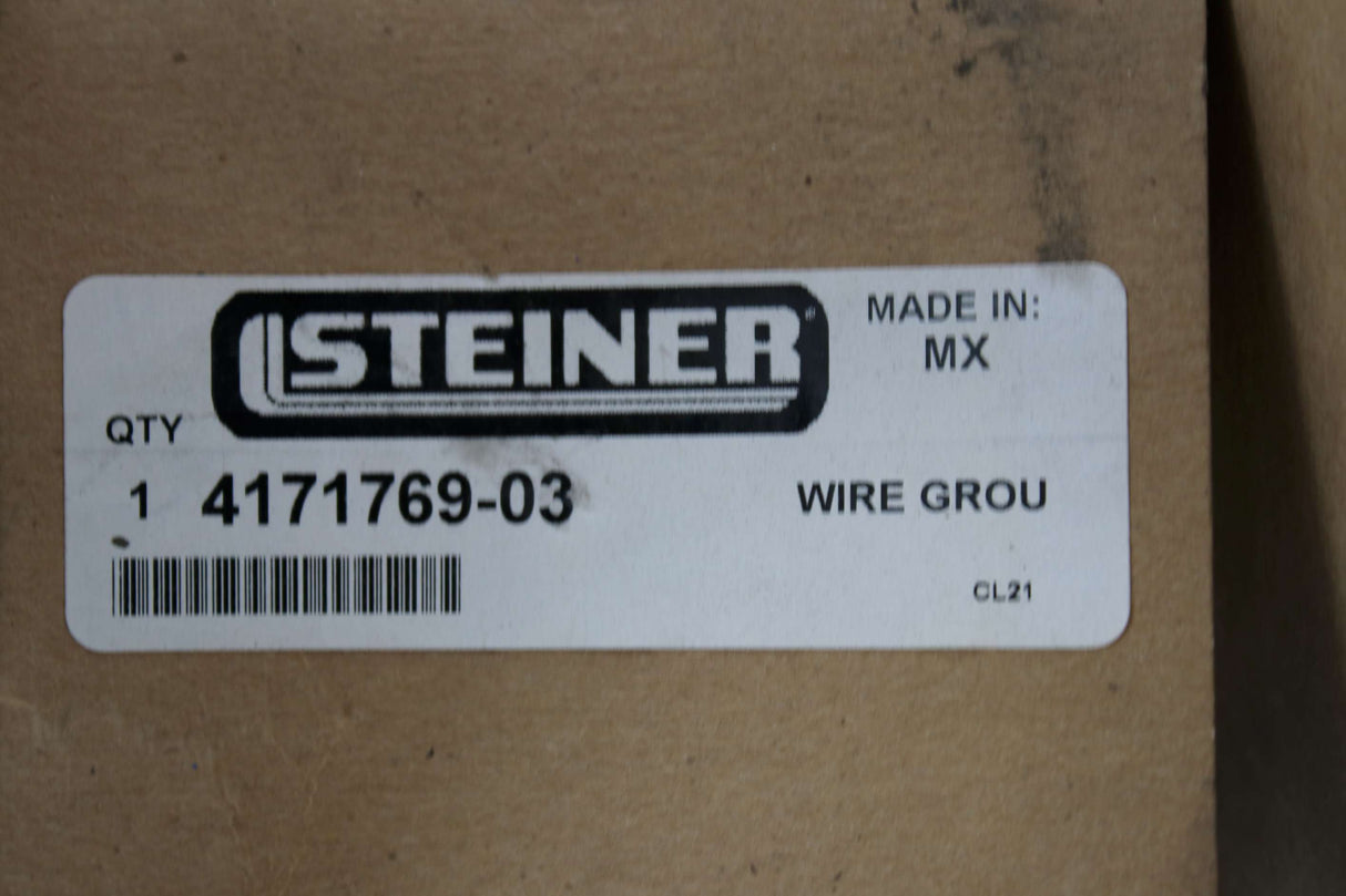 STEINER ­-­ 4171769-03 ­-­ HOLDER - 6 FUSE W|GROUND