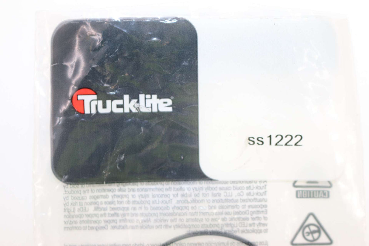 TRUCK-LITE ­-­ 1222 ­-­ LIGHT 2 BULB 12V RED