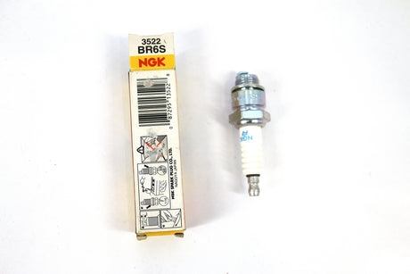 NGK ­-­ BR6S ­-­ SPARK PLUG