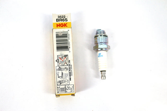 NGK ­-­ BR6S ­-­ SPARK PLUG