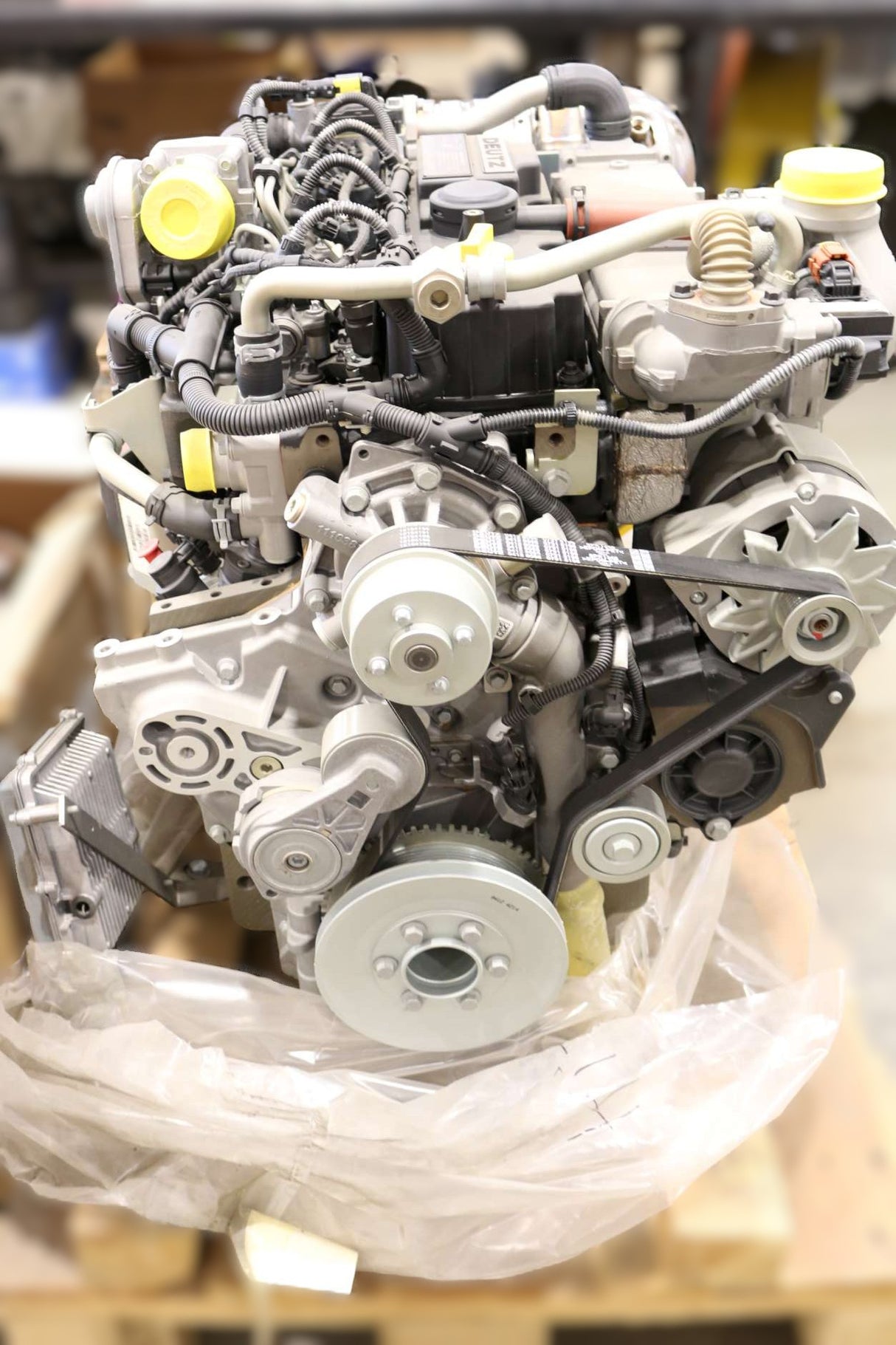 DEUTZ DIESEL ­-­ CFXI74AU ­-­ ENGINE - 74.4KW TCD 3.6L