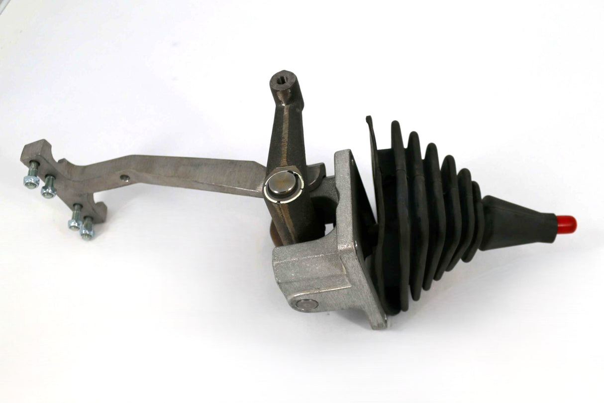 GRADALL ­-­ 80383225 ­-­ CAB SHIFTER