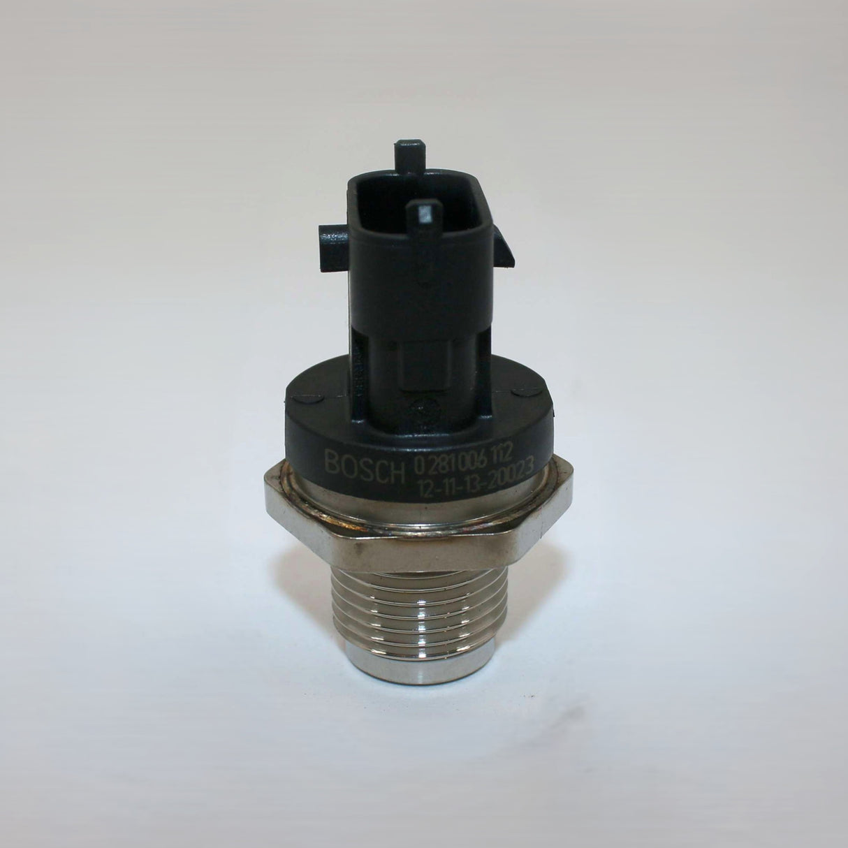 ROBERT BOSCH ­-­ 0281006112 ­-­ SENSOR - FUEL PRESSURE