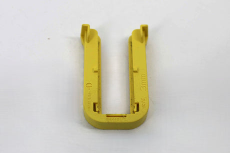 TE CONNECTIVITY ­-­ 1564411-1 ­-­ ADAPTER