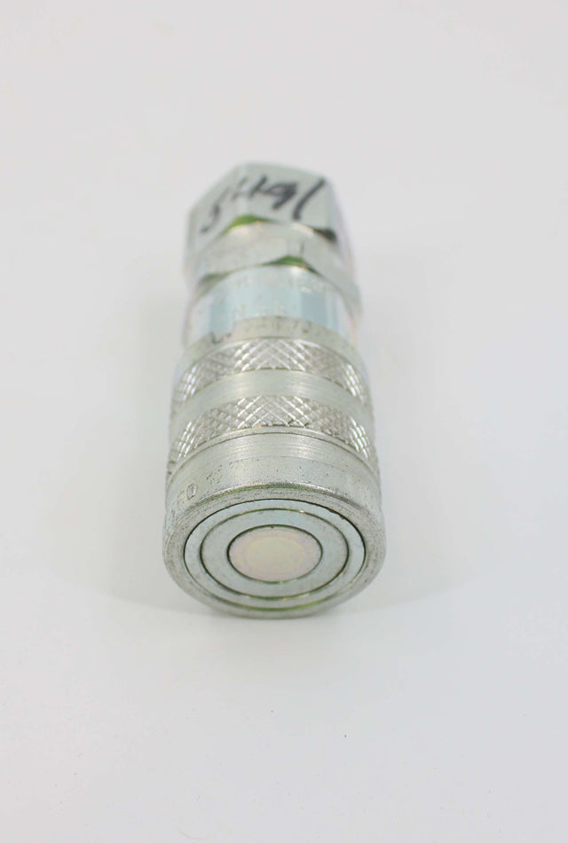 FASTER ­-­ 2FFN38 GAS F 2V ­-­ COUPLING FLAT FACE STAINLESS 3/8in THREAD FEMALE