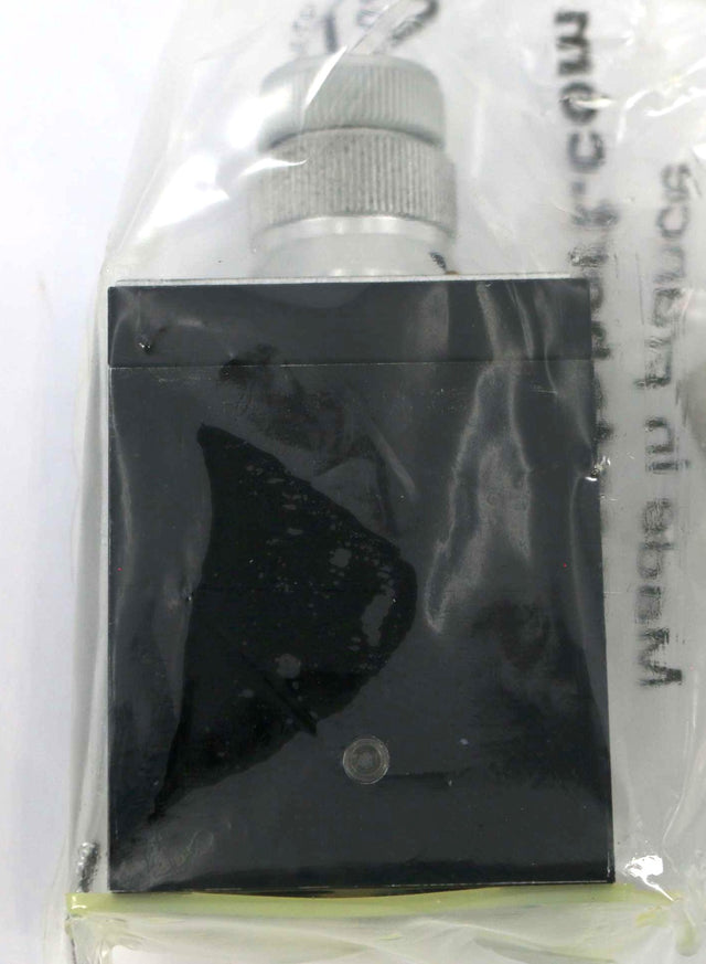 MONTABERT ­-­ 86353943 ­-­ FLOW GOVERNOR VALVE