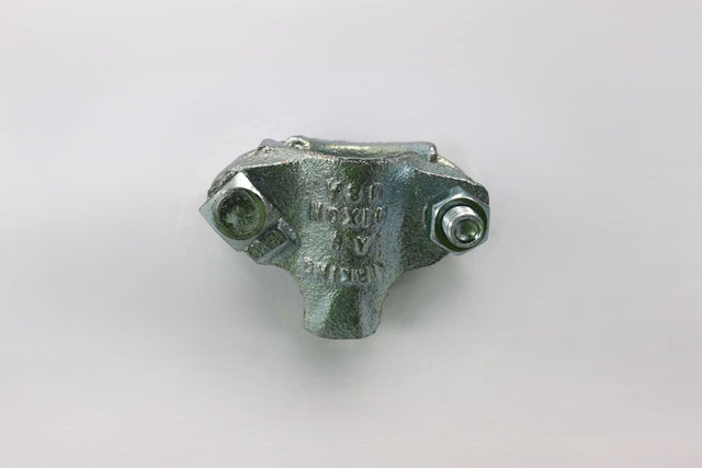 BOBCAT PORTABLE POWER ­-­ 35325976 ­-­ CLAMP