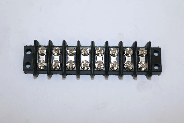 BOBCAT PORTABLE POWER ­-­ 22307706 ­-­ TERMINAL BLOCK
