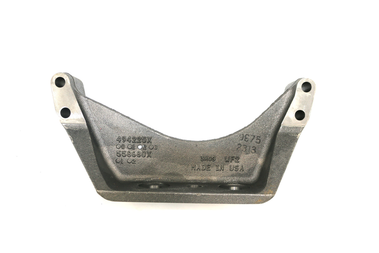 CUMMINS ­-­ 4942252 ­-­ FRONT ENGINE SUPPORT
