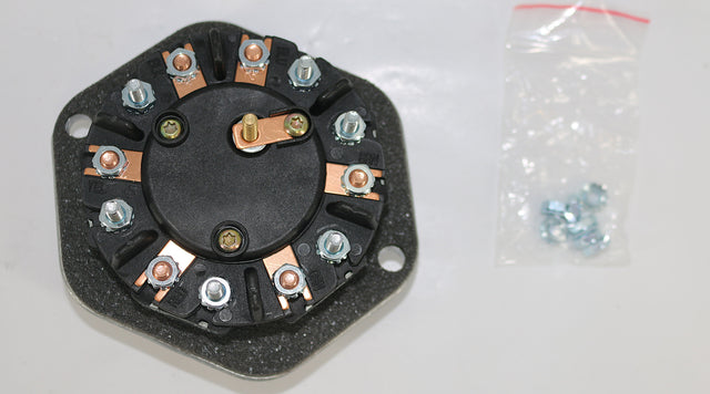 AUTOMANN ­-­ 179.1030 ­-­ 7 WAY SOCKET 30AMP BREAKERS
