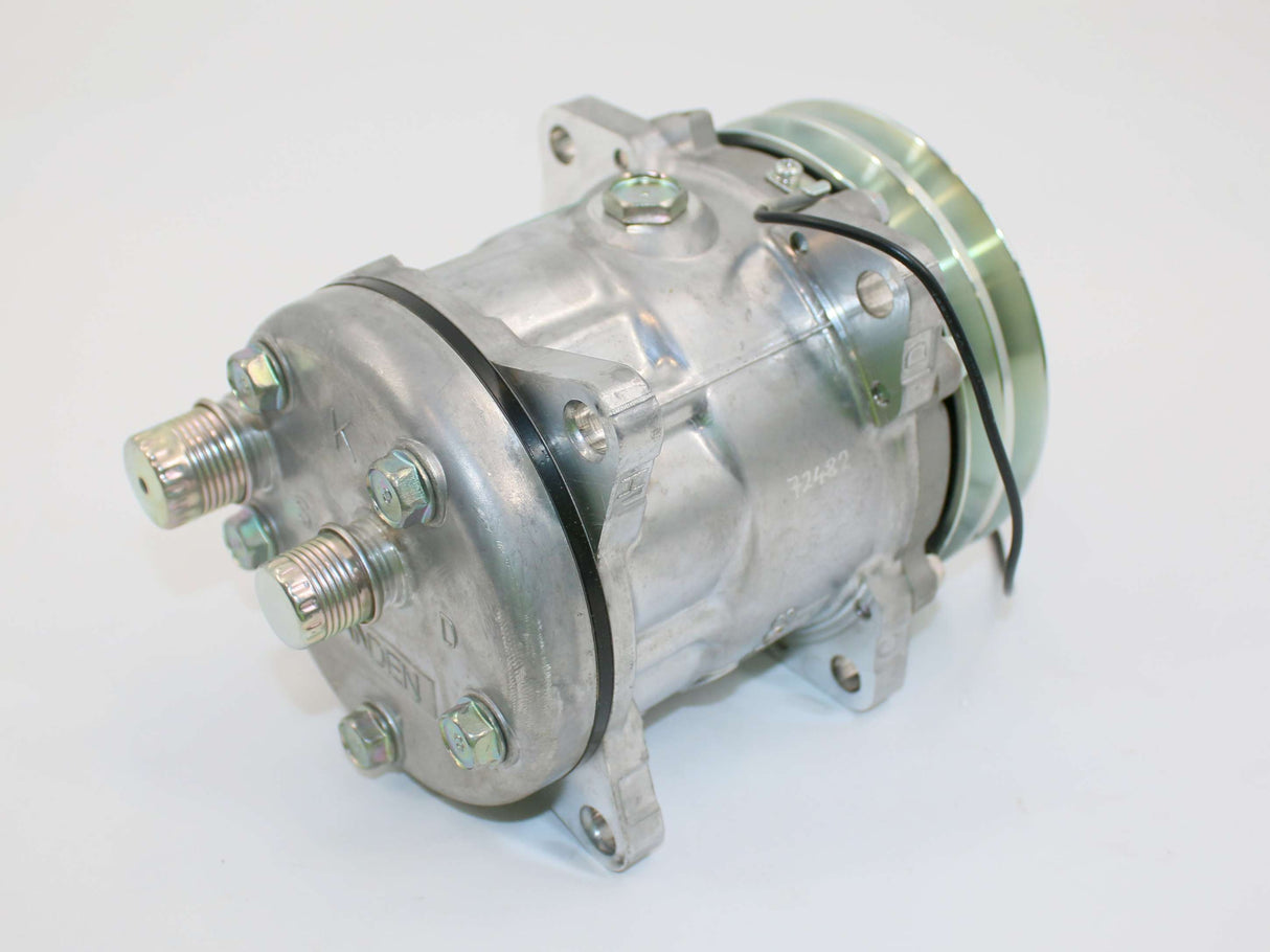 SANDEN ­-­ 5077 ­-­ COMPRESSOR