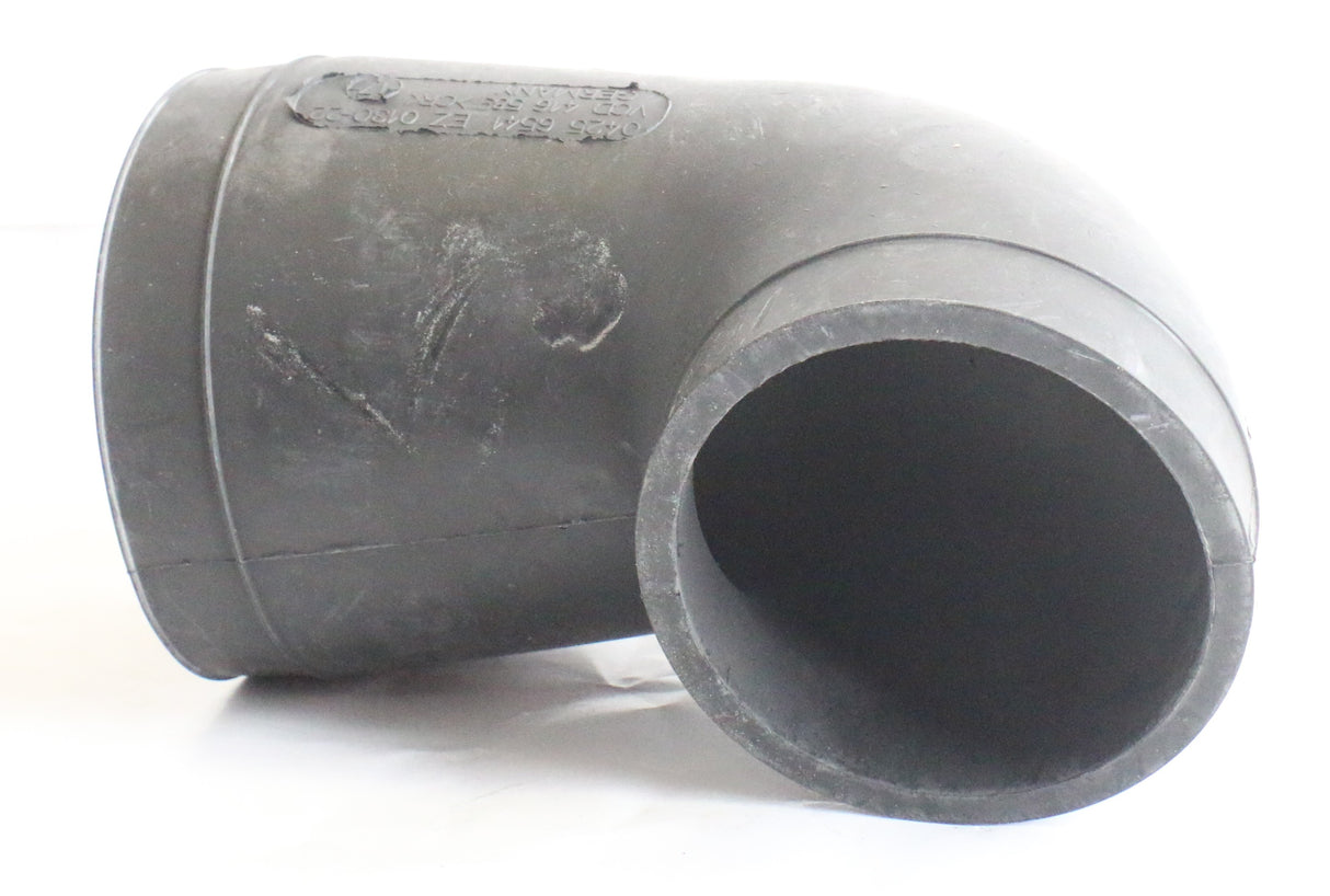 DEUTZ DIESEL ­-­ 04256541 ­-­ MANIFOLD CONNECTOR - RUBBER