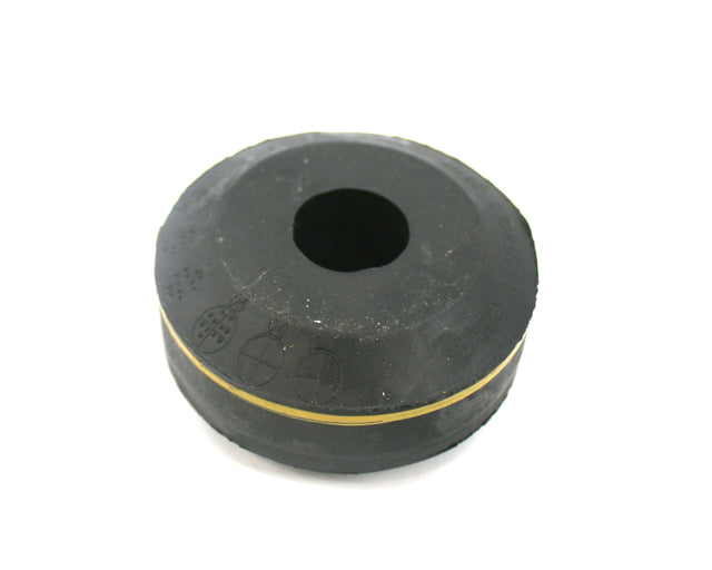 BOBCAT ­-­ 6668104 ­-­ ENGINE MOUNT
