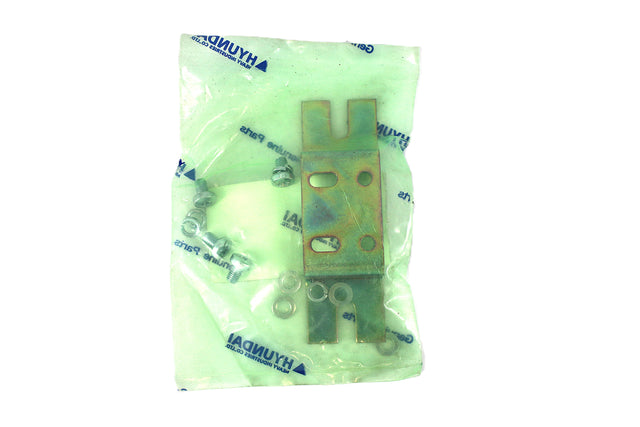 HYUNDAI ­-­ 310005130 ­-­ BRACKET-SW200
