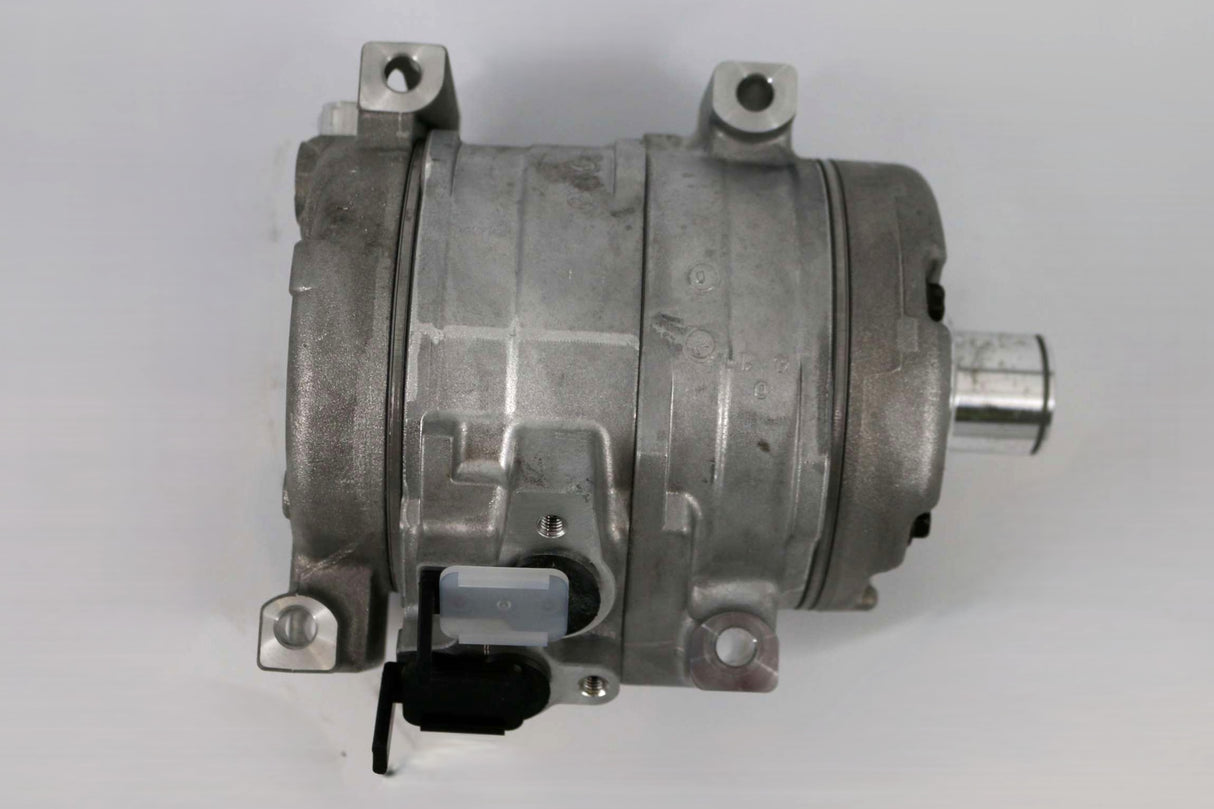DENSO ­-­ 447220-3515 ­-­ COMPRESSOR ASSEMBLY 24V 152mm CLUTCH DIAMETER