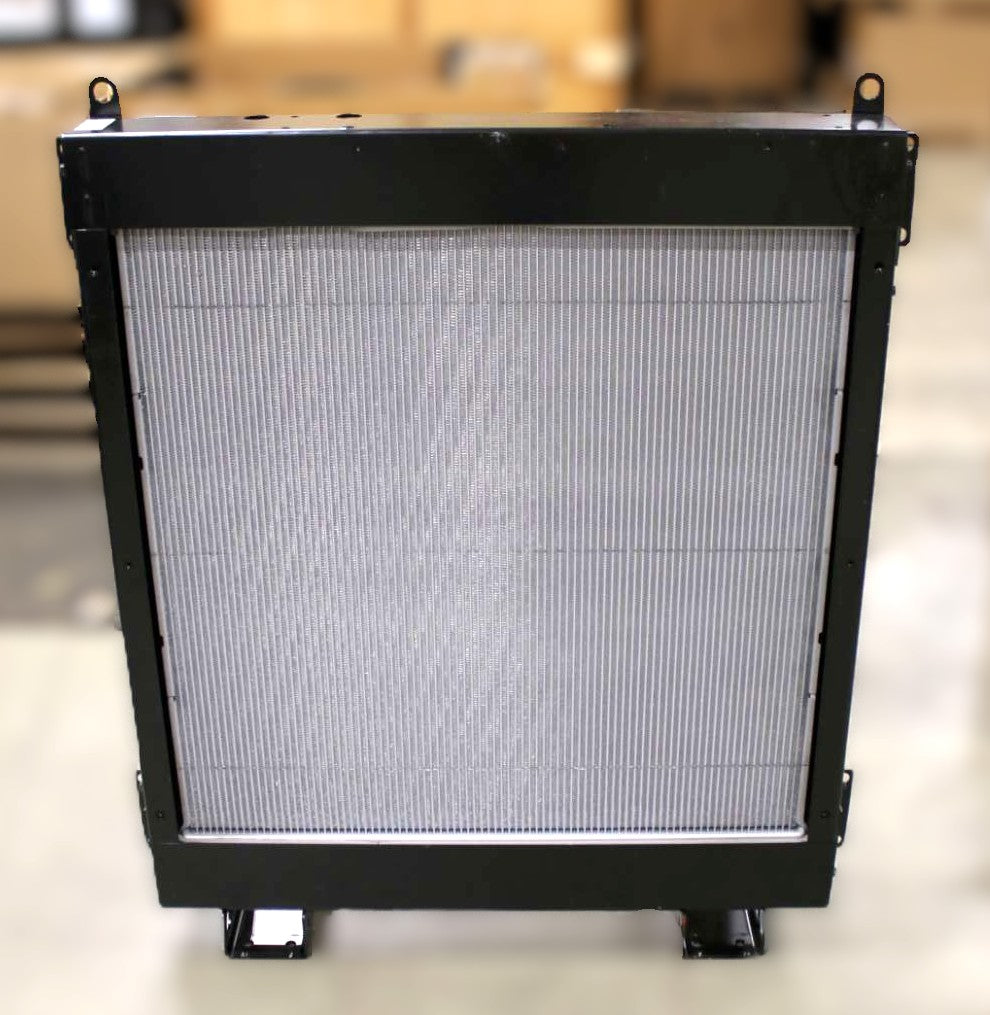 TITANX ­-­ 21146121 ­-­ RADIATOR