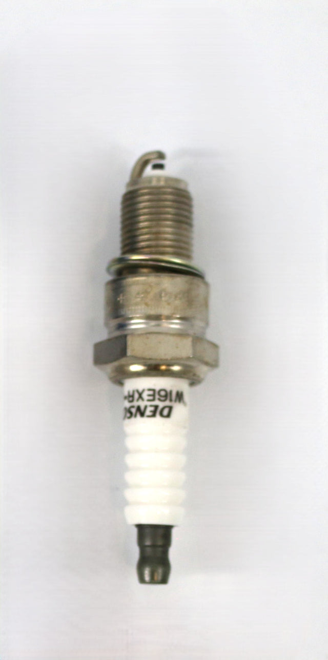DENSO ­-­ W16EXR-U11 ­-­ SPARK PLUG
