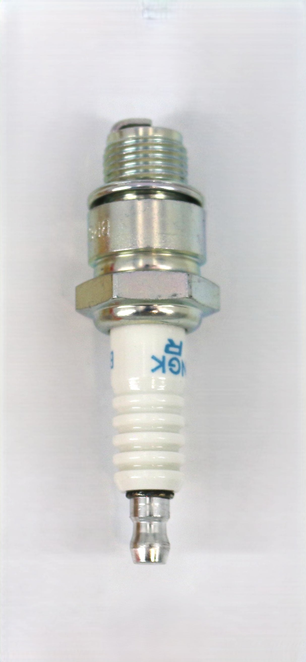 NGK ­-­ 3922 ­-­ SPARK PLUG
