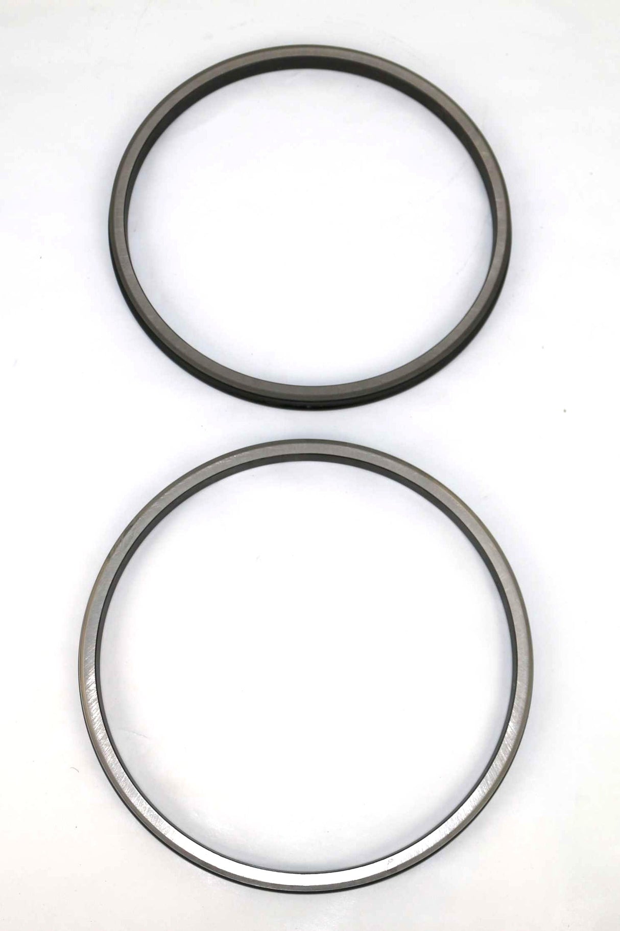 DOOSAN ­-­ 401109-00142 ­-­ FLOATING OIL SEAL