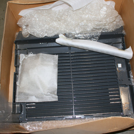 CASE ­-­ 735163006 ­-­ DOOR REAR HEAVY DUTY