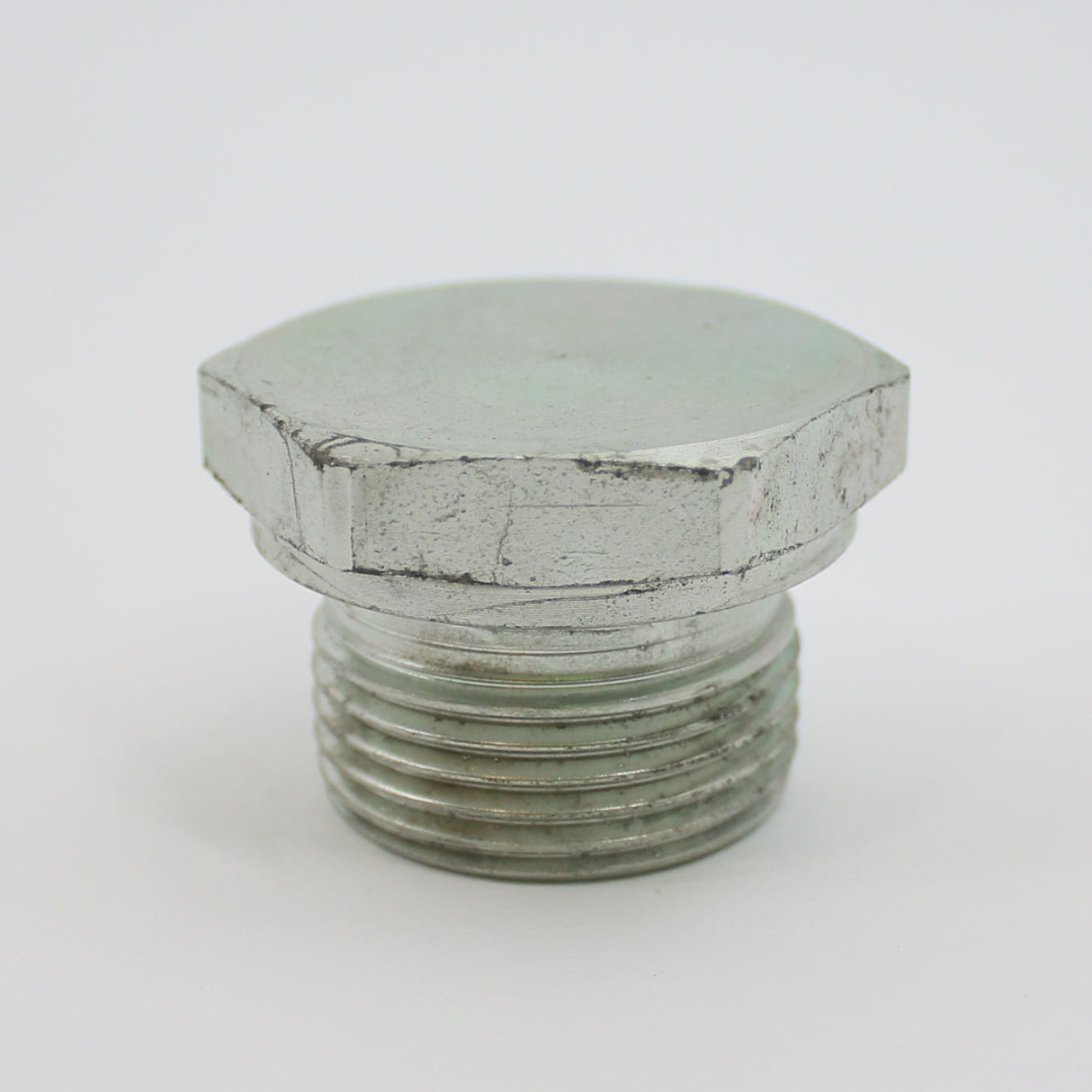 GATES ­-­ G64099-0016 ­-­ 16MBSPP-PLUG - PLUG STEEL