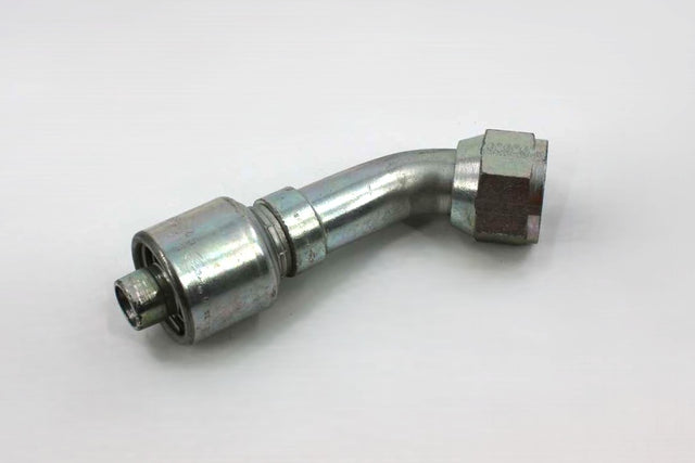 GATES ­-­ G25175-1216 ­-­ COUPLER 45 DEGREE ANGLE