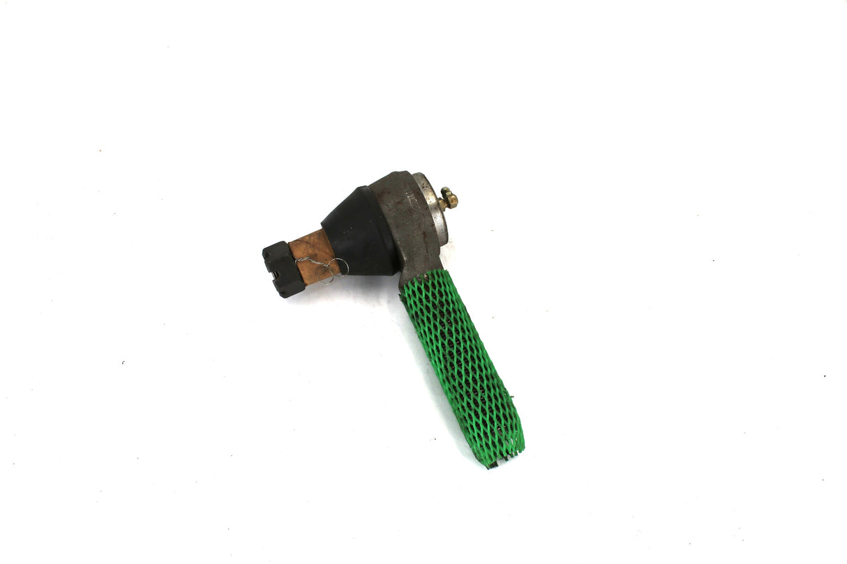 NAVISTAR ­-­ 596653C92 ­-­ TIE ROD END