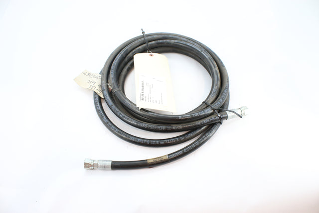 JLG ­-­ 70042455 ­-­ HOSE ASSY - 1|2" - STR FEM - STR FEM