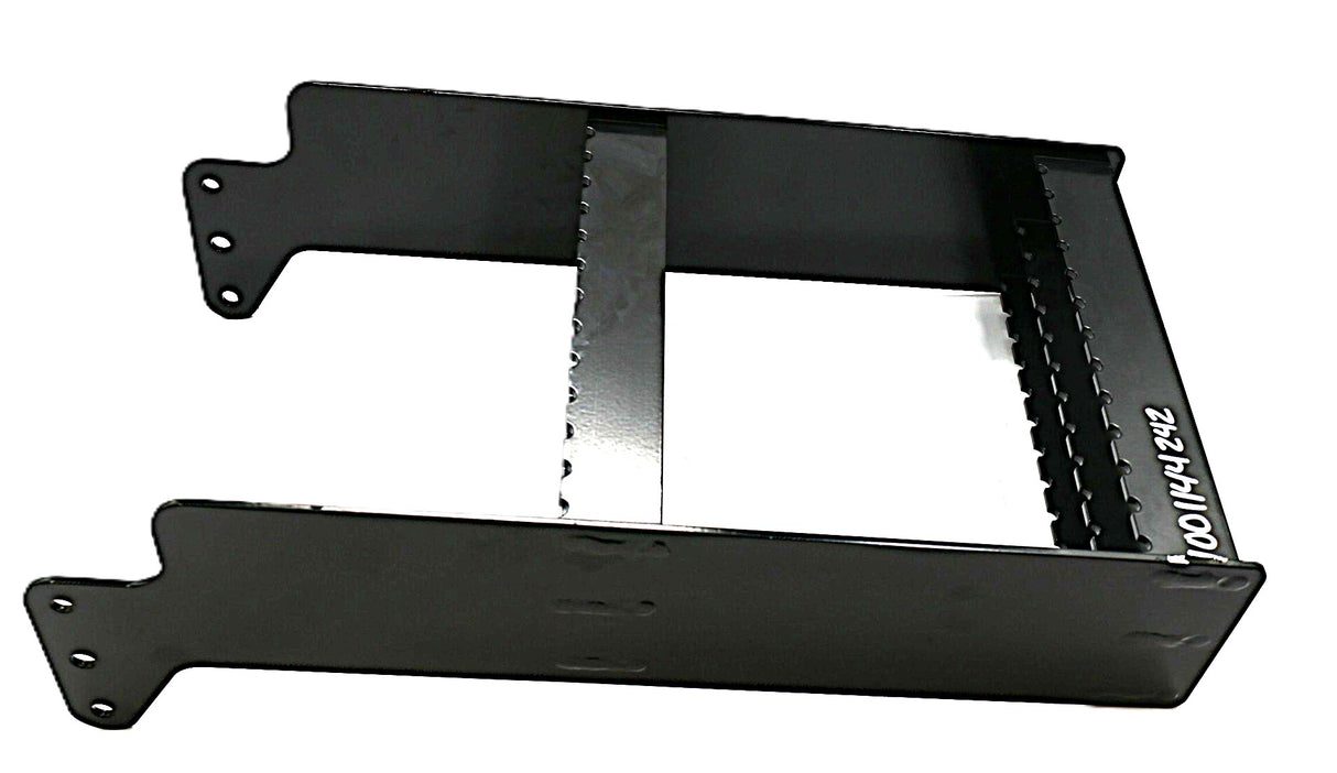JLG ­-­ 1001144242 ­-­ BRACKET - STEP