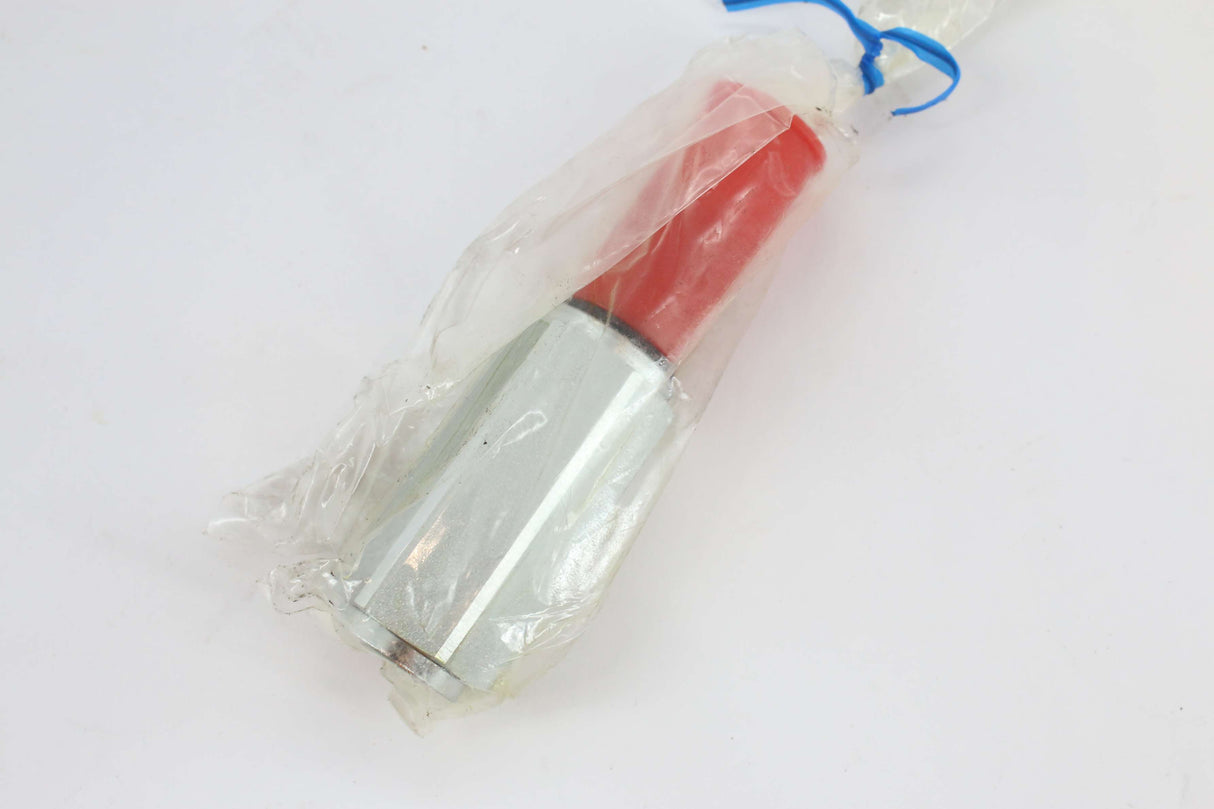 JLG ­-­ 70045862 ­-­ VALVE - RELIEF