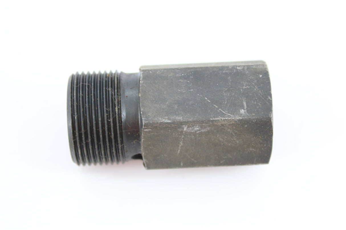 JLG ­-­ 70400120 ­-­ UNION NUT - OIL COOLER