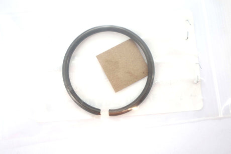 JLG ­-­ 70046462 ­-­ SNAP RING