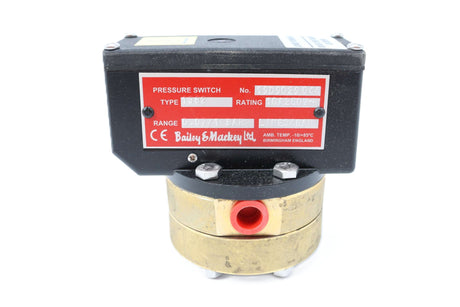SANDVIK ­-­ 81884609 ­-­ PRESSURE SWITCH
