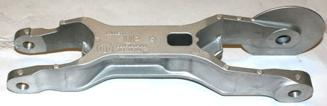 MOPAR ­-­ 68454919AB ­-­ ENGINE MOUNT BRACKET