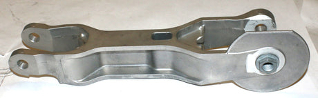MOPAR ­-­ 68454919AB ­-­ ENGINE MOUNT BRACKET