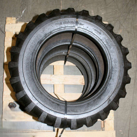 CAMSO | CAMOPLAST SOLIDEAL  ­-­ 8.652.8038 ­-­ TIRE 10-16.5|8 PR SKS HF-3 SDSDGR