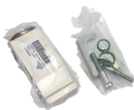 RT CRANES - TEREX ­-­ 08.0582.0026.CRE ­-­ VALVE KIT 08.0582.0026
