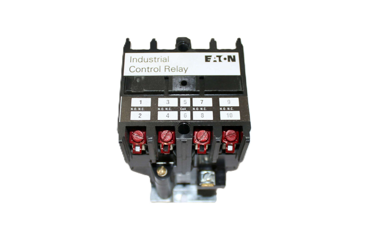 CUTLER HAMMER ­-­ 72686732 ­-­ EATON RELAY - 110-220V 50/60HZ 2NO-2NC