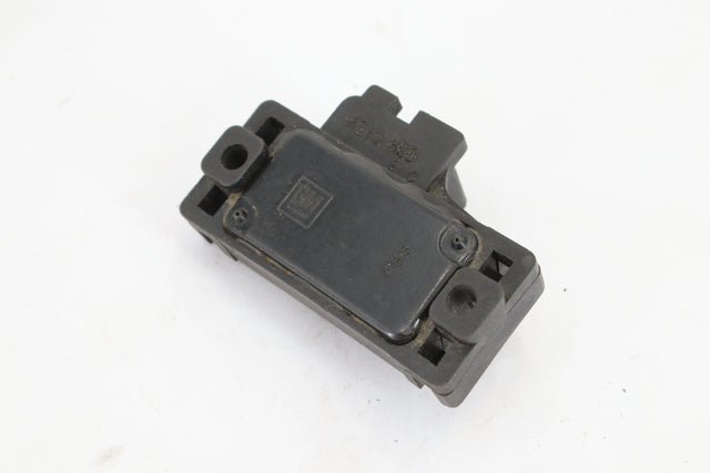 GM  ­-­ 16137039 ­-­ SENSOR ASM