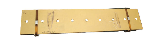 ESCO ­-­ 11111776 ­-­ BOLT-ON CENTER CUTTING EDGE 77" LIP FOR VOLVO L150