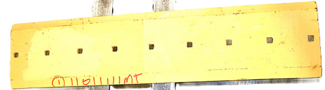 ESCO ­-­ 11011111 ­-­ CUTTING EDGE CENTER FOR VOLVO L90
