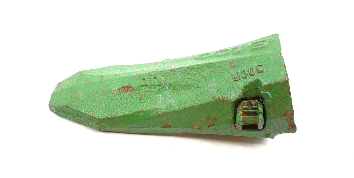 ESCO ­-­ U30C ­-­ ULTRALOK CHISEL TOOTH