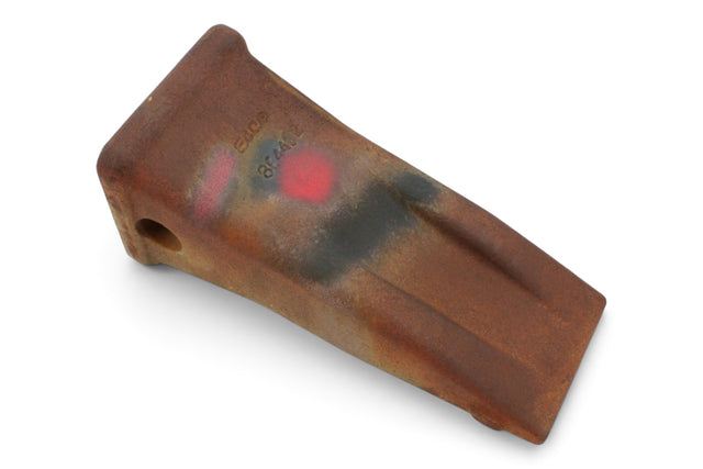 ESCO ­-­ 8E4402 ­-­ BUCKET TOOTH FOR CAT J400 SERIES - 8E-4402