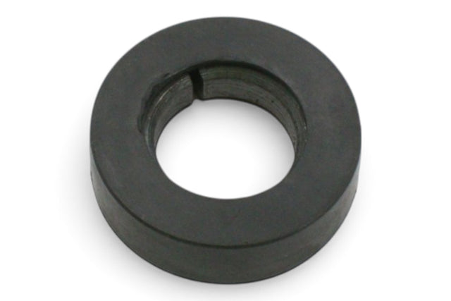 ESCO ­-­ 8E8409 ­-­ RETAINER FOR CAT J400 SERIES - 8E-8409