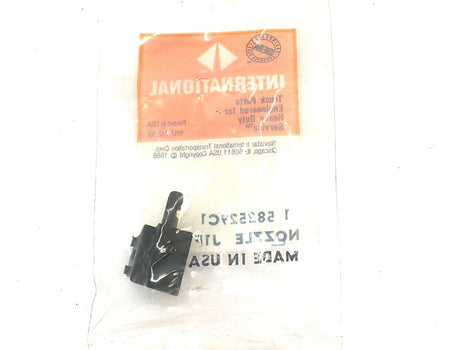 NAVISTAR ­-­ 582529C1 ­-­ NOZZLE
